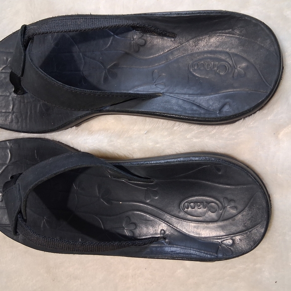 Chaco Black Women's Sandals - Picture 6 of 10